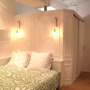 https://la-suite-presquile.hotels-rhonealpes.com